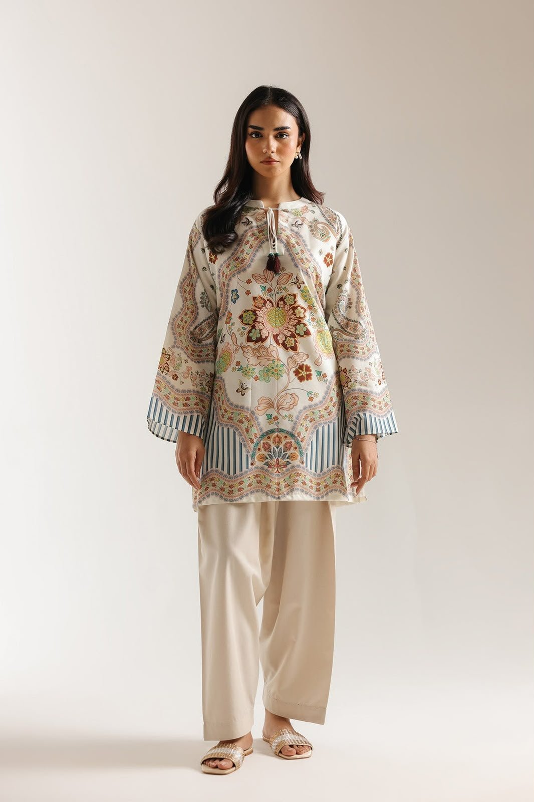 Digital Printed Kurti for Women | Doria Lawn Ethnic Kurti | 2 Piece Pakistani Dress Image 8
